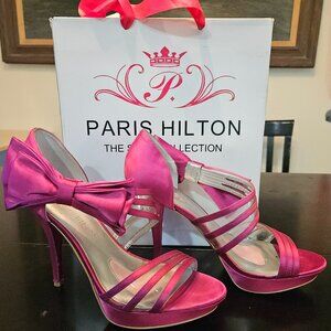 Paris Hilton "Nila"